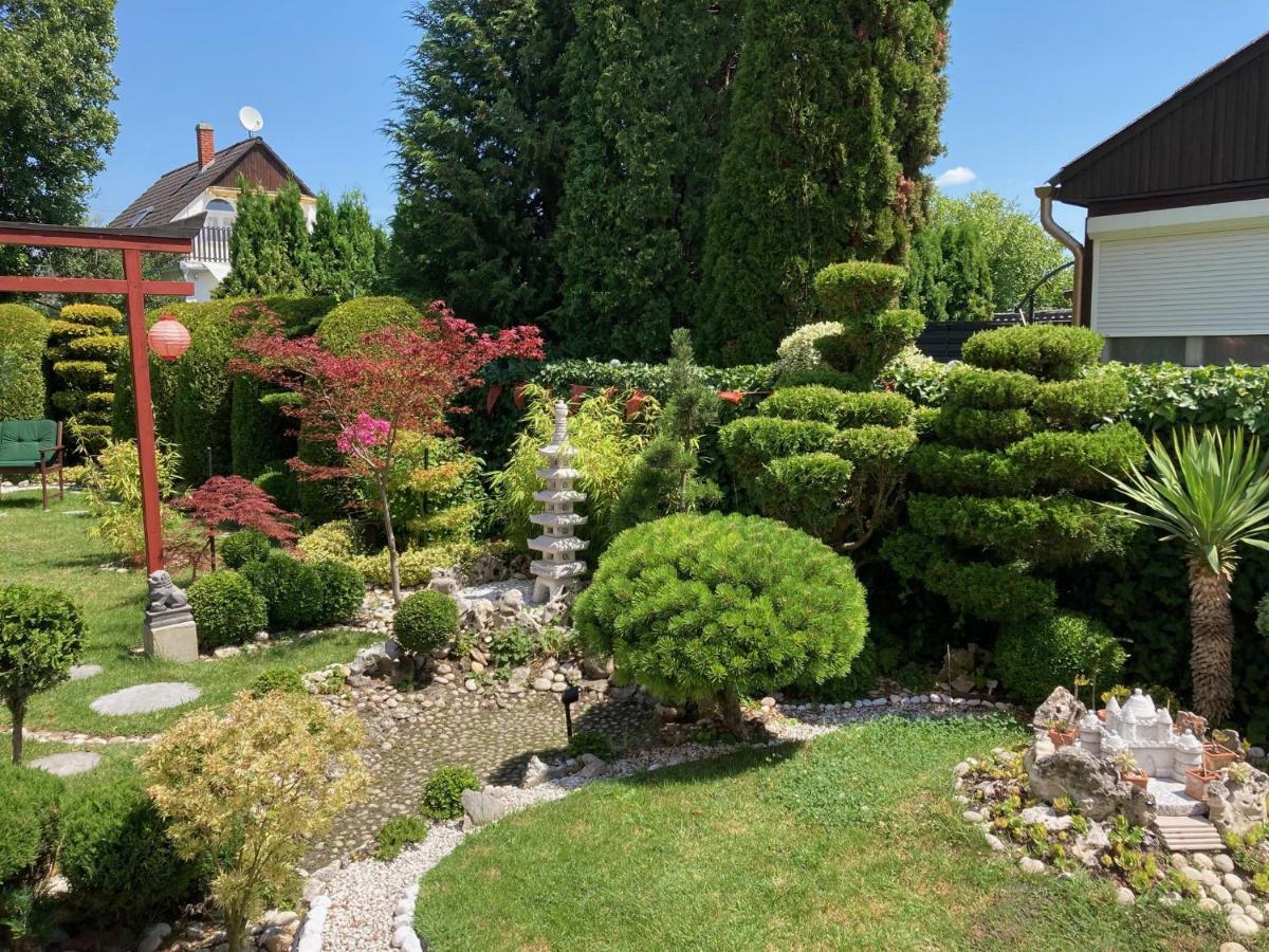 Balatonmáriafürdő Nyaralo Japankerttel - Apartment With Japanese Garden מראה חיצוני תמונה